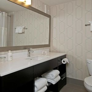 Coast Premium King Suite Patio